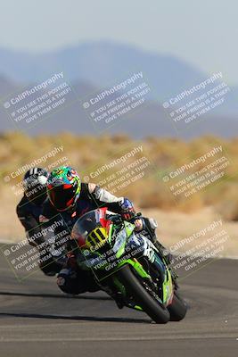 media/Oct-08-2022-SoCal Trackdays (Sat) [[1fc3beec89]]/Turn 16 (125pm)/